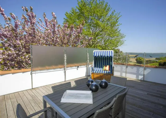 Og - Ruegenbrise Mit Seeblick Mit 3 Baedern *