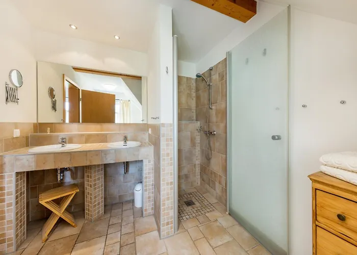 Og - Ruegenbrise Mit Seeblick Mit 3 Baedern Lägenhet